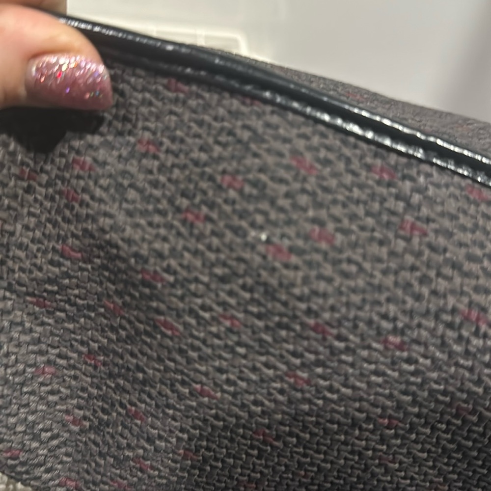 YSL crossbody.  Excellent used condition! - Picture 10 of 17